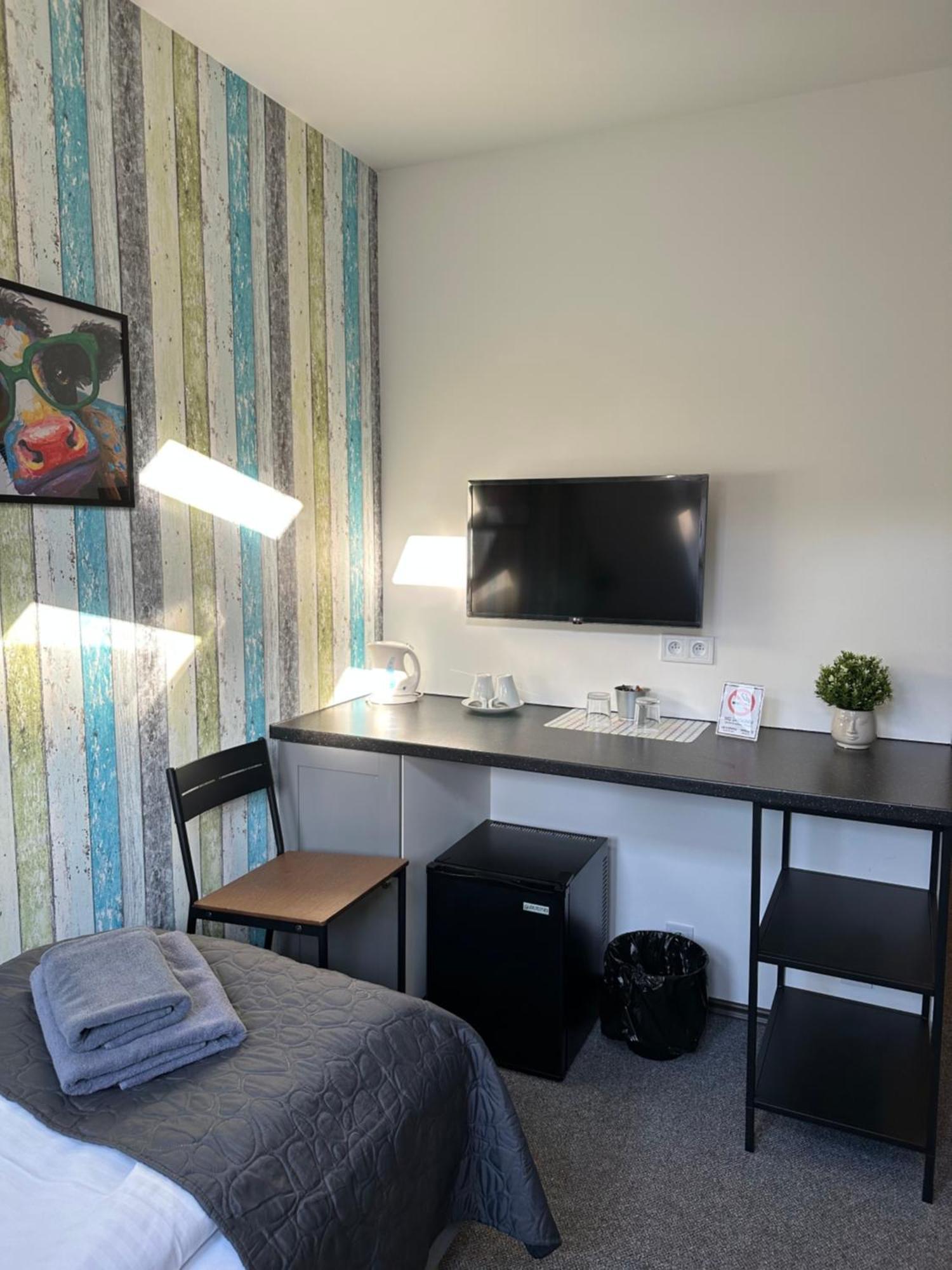 Rc Jecna Rooms Прага Екстериор снимка